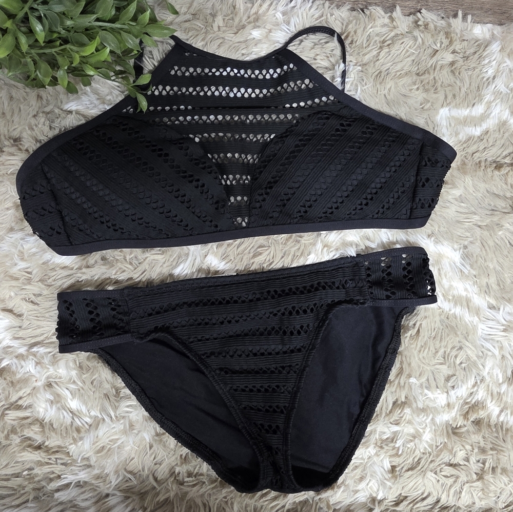 Kenneth Cole Swimsuit C